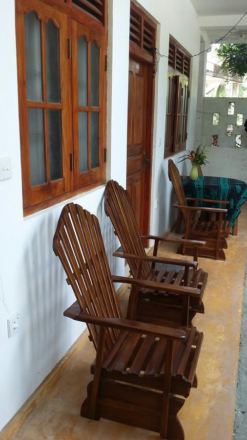 Ameesha Guesthouse Унаватуна Екстериор снимка