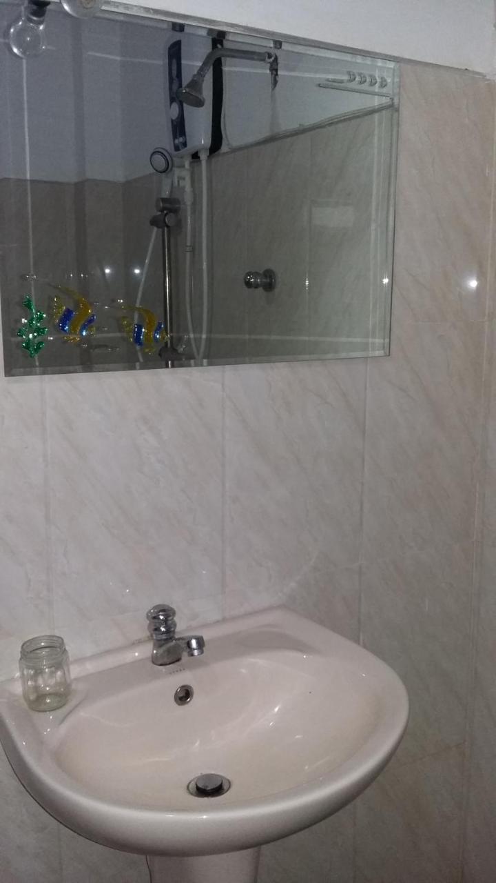 Ameesha Guesthouse Унаватуна Екстериор снимка