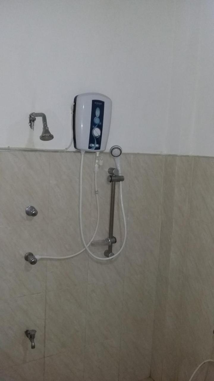 Ameesha Guesthouse Унаватуна Екстериор снимка